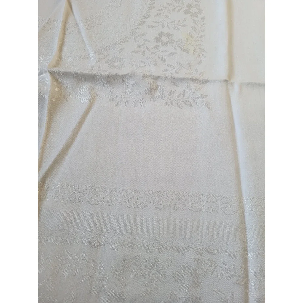 Vtg White‎ Floral Metallic Home Dining Tablecloth & Napkins 60